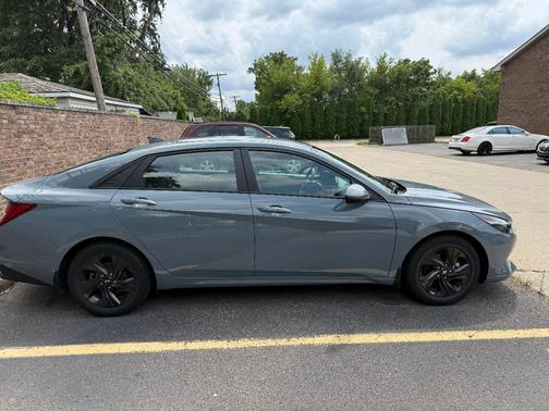 Gray 2022 Hyundai ELANTRA HEV Blue