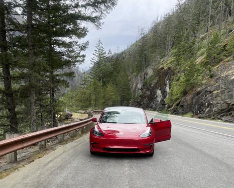 2022 Tesla Model 3 Long Range