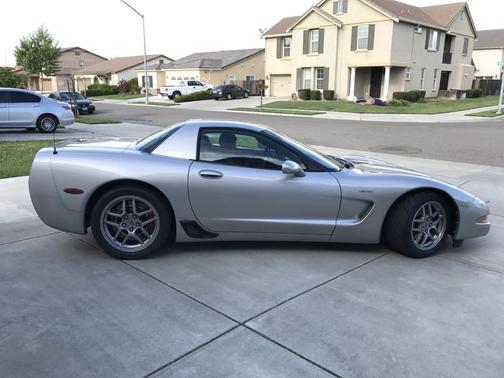 Silver 2004 Chevrolet Corvette Z06