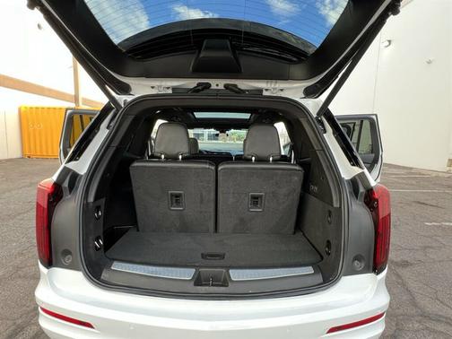 2021 Cadillac XT6 Premium Luxury FWD