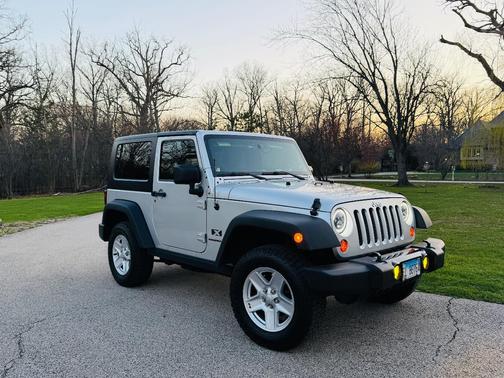 Silver 2008 Jeep Wrangler X