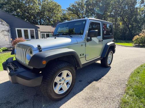 Silver 2008 Jeep Wrangler X