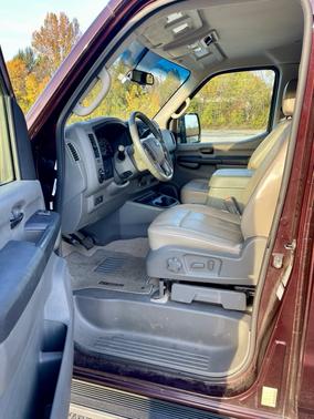 2015 Nissan NV Passenger NV3500 HD SL V8