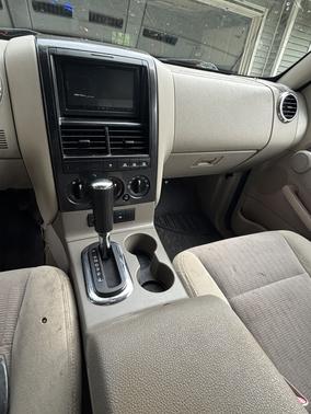 Red 2007 Ford Explorer XLT