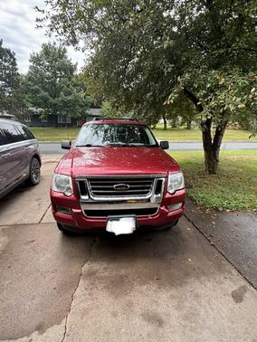 Red 2007 Ford Explorer XLT