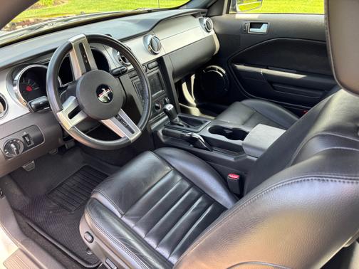 2005 Ford Mustang GT