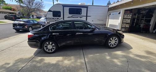 Black 2009 Hyundai Genesis 3.8