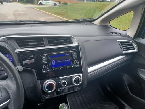 2016 Honda Fit LX