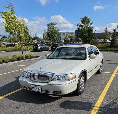 2007 Lincoln Town Car Designer