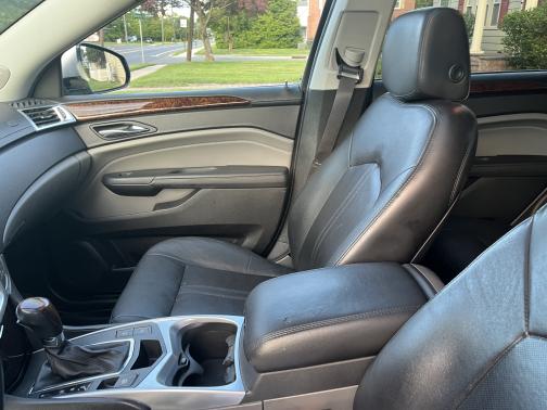 2011 Cadillac SRX Luxury Collection