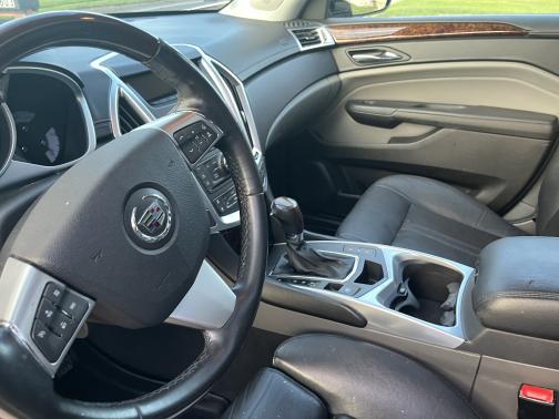 2011 Cadillac SRX Luxury Collection