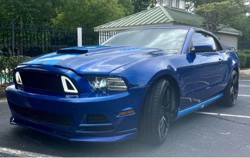 2013 Ford Mustang V6 Premium