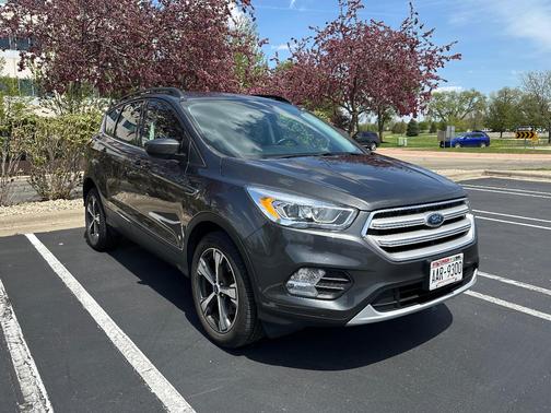 Gray 2018 Ford Escape SEL