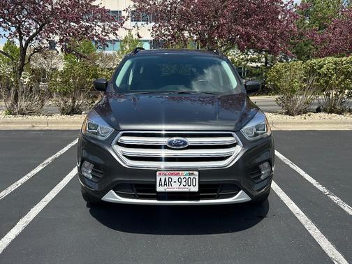 Gray 2018 Ford Escape SEL