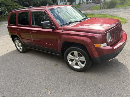 Red 2016 Jeep Patriot Latitude