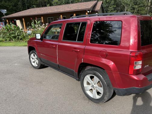 Red 2016 Jeep Patriot Latitude