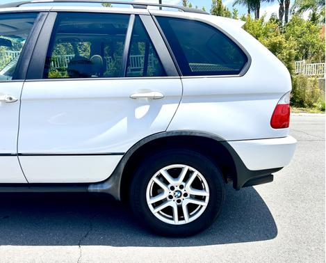 2005 BMW X5 3.0i