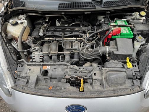 Silver 2016 Ford Fiesta S