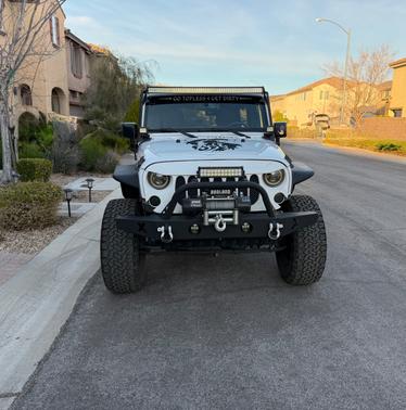 White 2017 Jeep Wrangler Unlimited Sport