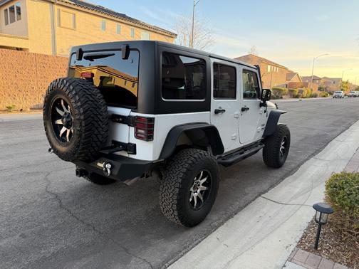 White 2017 Jeep Wrangler Unlimited Sport