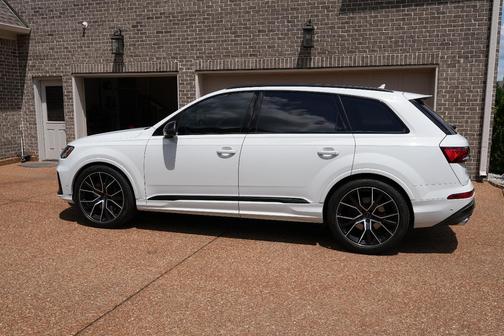White 2020 Audi SQ7 4.0T Prestige