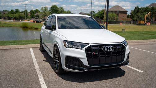 White 2020 Audi SQ7 4.0T Prestige