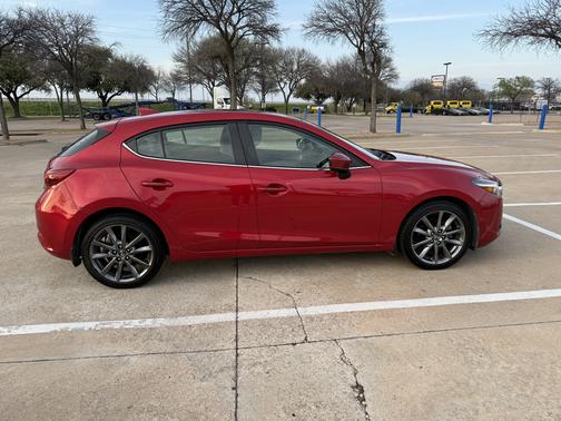 2018 Mazda Mazda3 Grand Touring