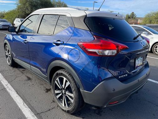 2020 Nissan Kicks SV