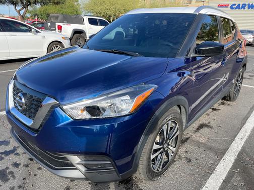 2020 Nissan Kicks SV