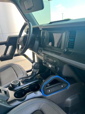 Blue 2022 Ford Bronco Black Diamond