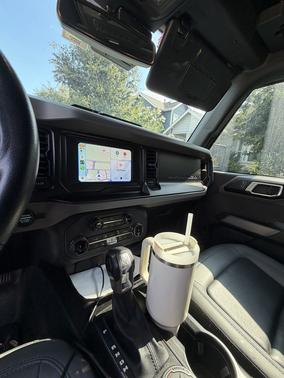 Blue 2022 Ford Bronco Black Diamond