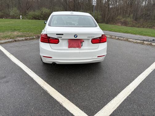 White 2015 BMW 320 i xDrive