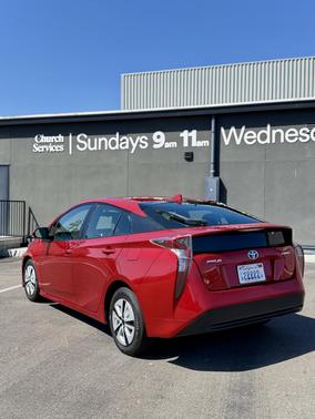 Red 2016 Toyota Prius Two