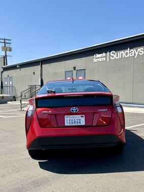 Red 2016 Toyota Prius Two