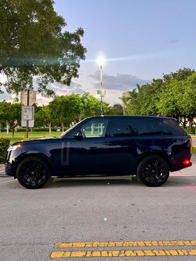 2023 Land Rover Range Rover P400 SE SWB