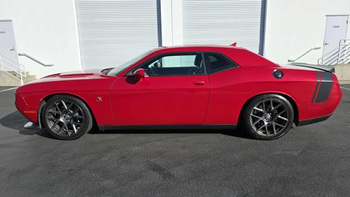 2016 Dodge Challenger R/T Scat Pack