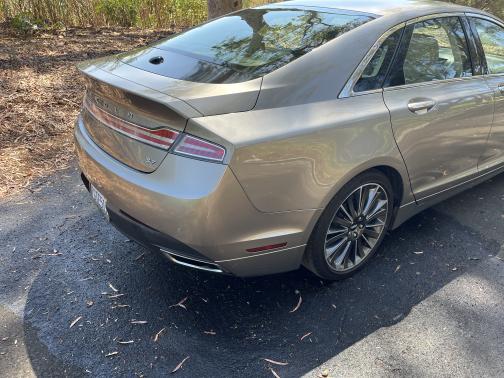 2015 Lincoln MKZ Base