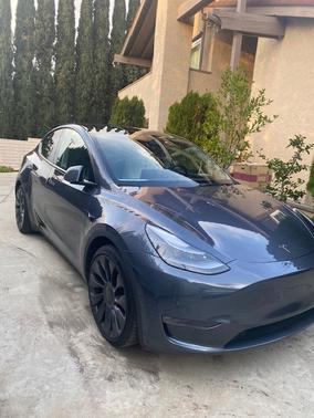 2023 Tesla Model Y Performance