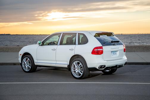 2008 Porsche Cayenne Cayenne Turbo