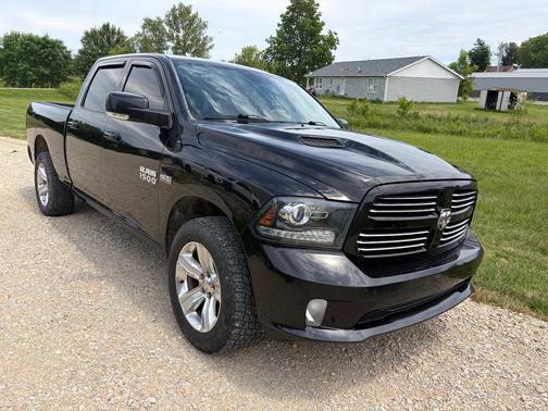 Black 2016 RAM 1500 Sport