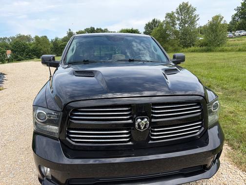 Black 2016 RAM 1500 Sport