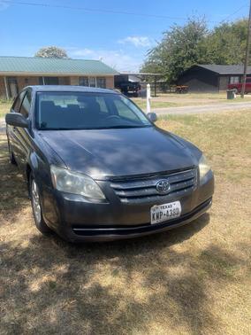 Gray 2007 Toyota Avalon XL