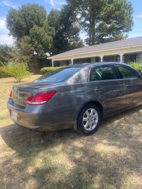 Gray 2007 Toyota Avalon XL