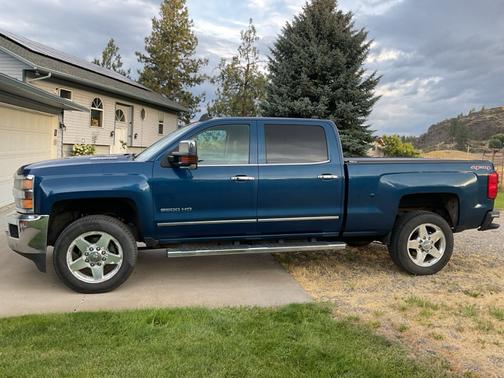 Blue 2015 Chevrolet Silverado 2500 LTZ