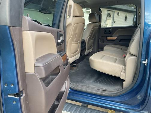 Blue 2015 Chevrolet Silverado 2500 LTZ