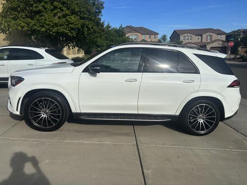 White 2020 Mercedes-Benz GLE 350 4MATIC