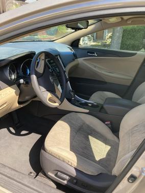Beige 2012 Hyundai SONATA GLS