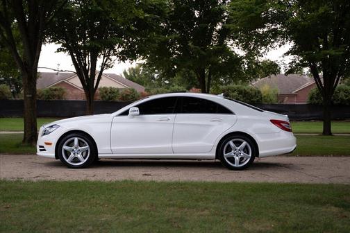 White 2014 Mercedes-Benz CLS-Class CLS 550