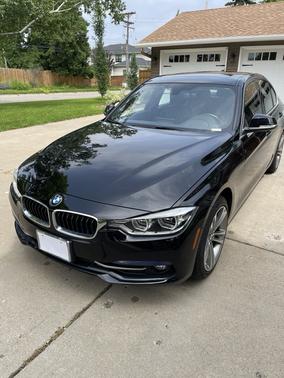 2018 BMW 330 i xDrive