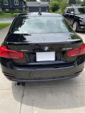2018 BMW 330 i xDrive